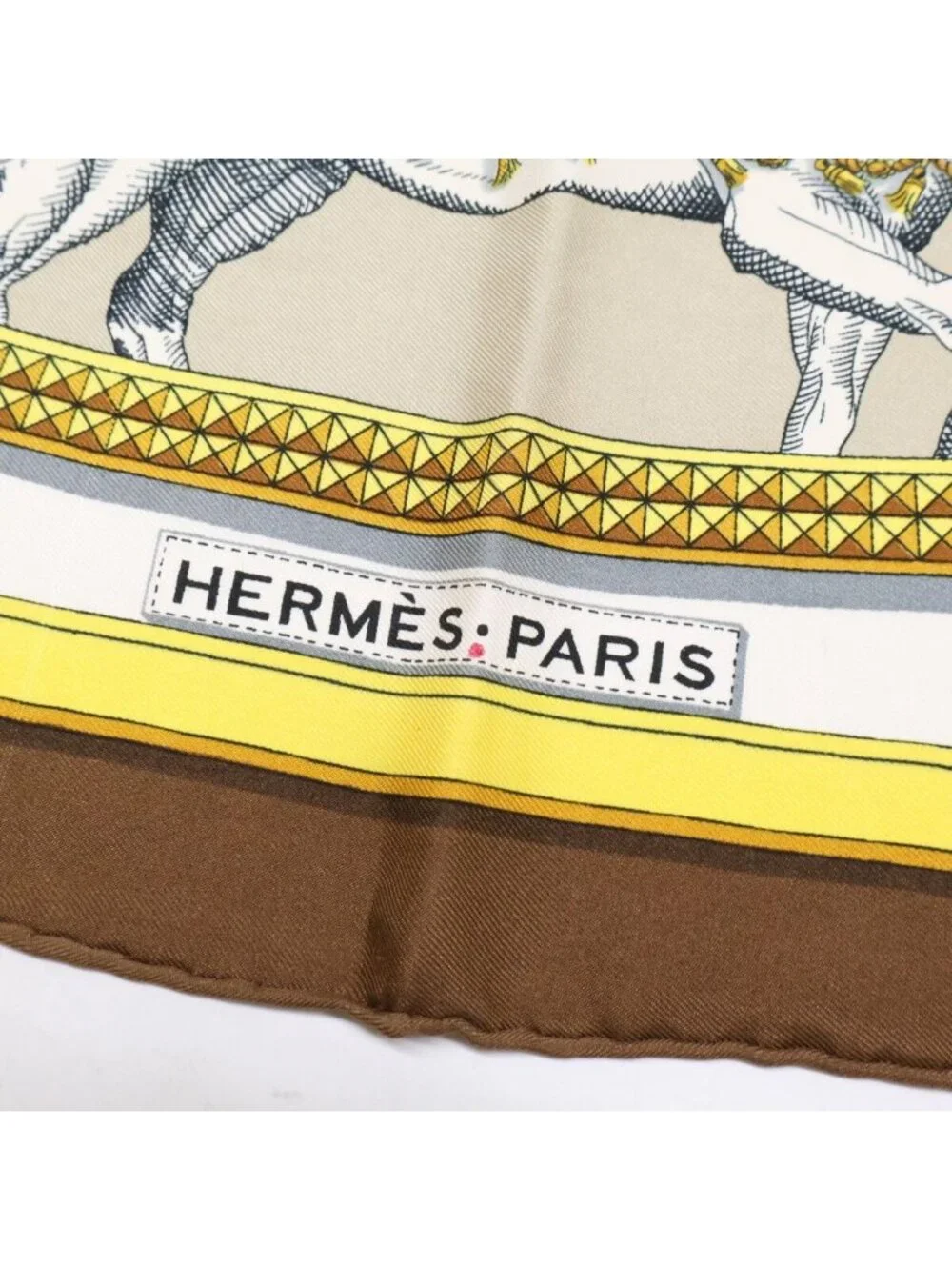 Hermes Grand Apparat Silk Carre 90 Scarf